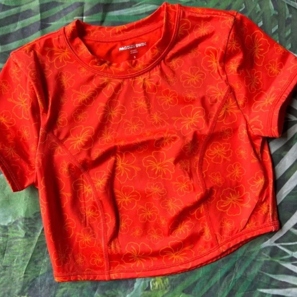Pacsun Printed Rash Guard Top Small